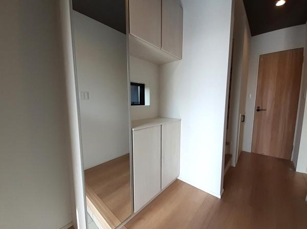 高浜市屋敷町三丁目　1号棟