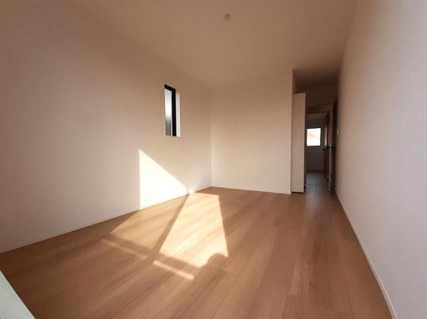 高浜市屋敷町三丁目　1号棟