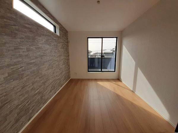 高浜市屋敷町三丁目　1号棟