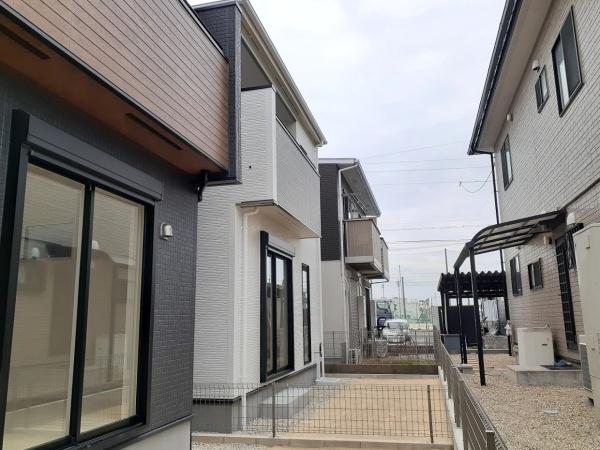 高浜市向山町一丁目　2号棟