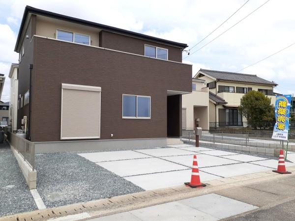 碧南市三宅町第５９　2号棟