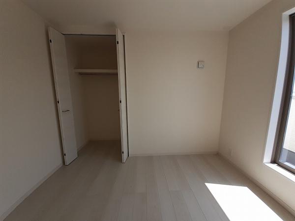 碧南市三宅町第５９　3号棟
