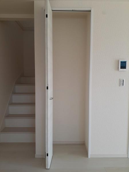 碧南市三宅町第５９　4号棟