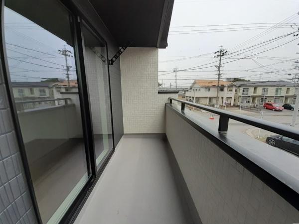 高浜市屋敷町第２期　3号棟