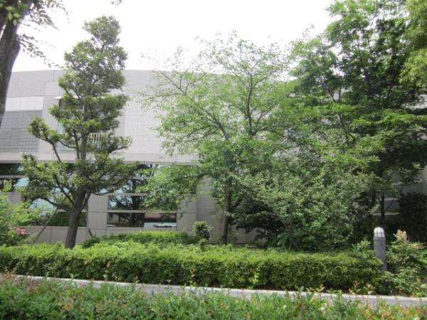 碧南市相生町2丁目の中古一戸建て(碧南市民図書館)