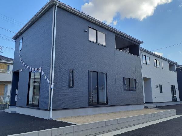 碧南市尾城町第５　1号棟