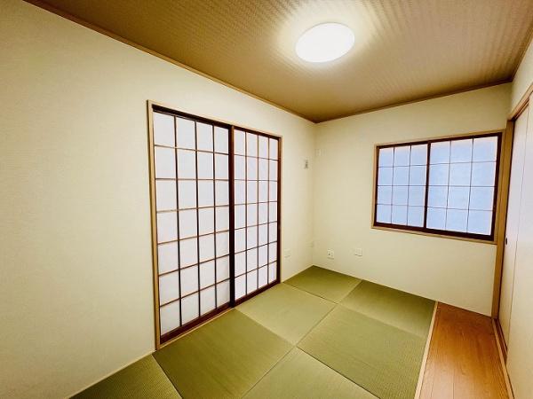 碧南市堀方町２丁目の中古一戸建て