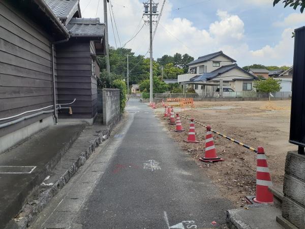 高浜市八幡町４丁目の土地
