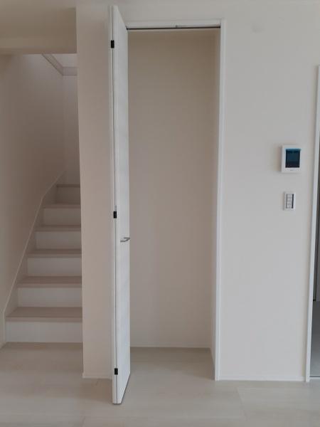 刈谷市野田町北菰神　1号棟