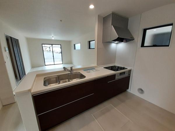 刈谷市野田町北菰神　1号棟