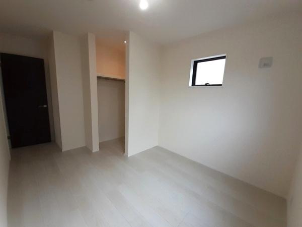 刈谷市野田町北菰神　1号棟