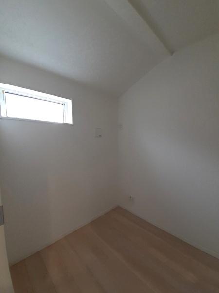 高浜市稗田町第６　2号棟