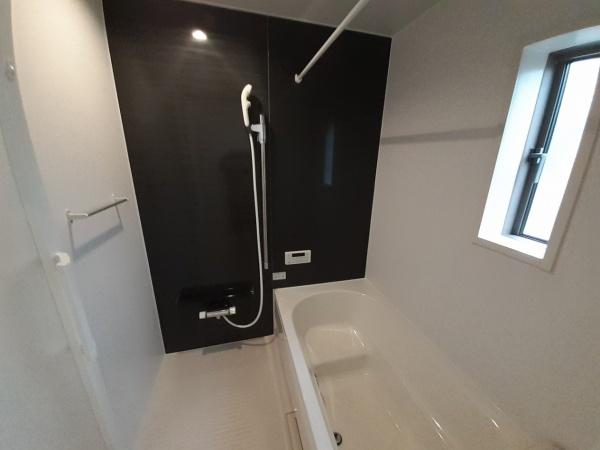 碧南市湖西町第２　2号棟