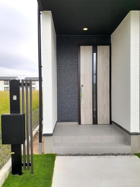 碧南市六軒町　１号棟