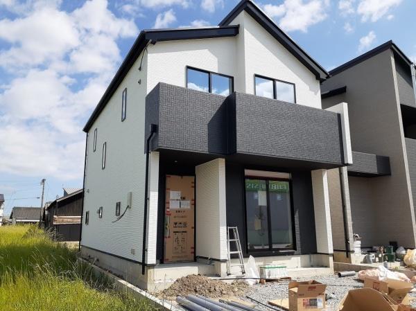 碧南市六軒町　１号棟