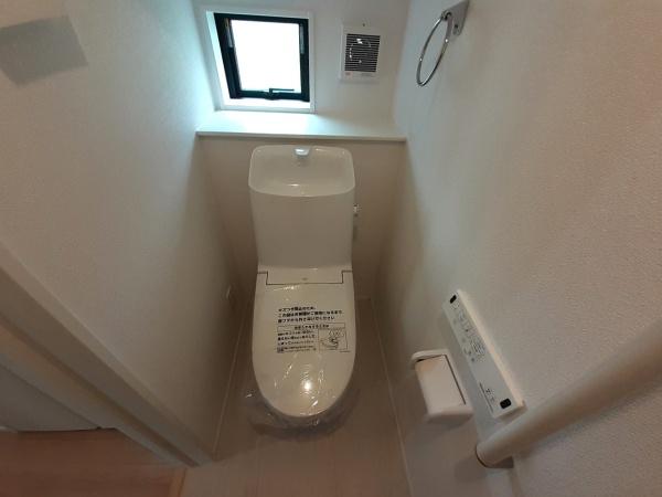 碧南市六軒町　１号棟