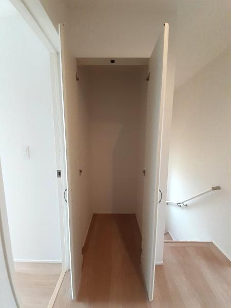 碧南市六軒町　１号棟