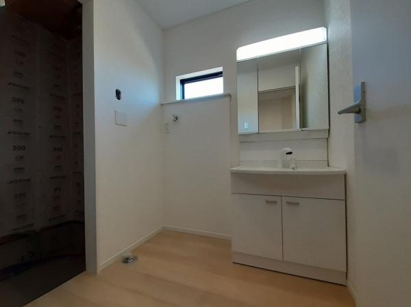 高浜市小池町六丁目第４　3号棟