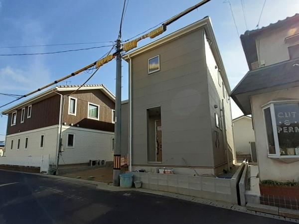 碧南市堀方町第64　1号棟