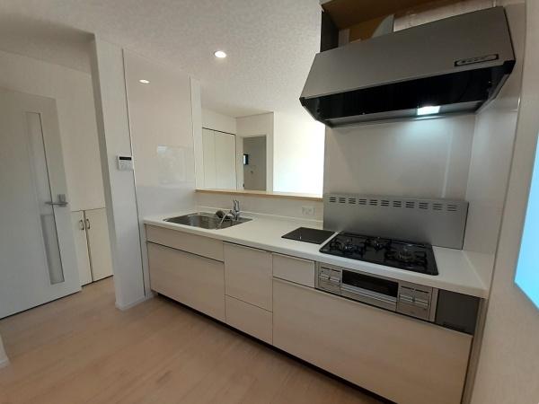 高浜市向山町第５　1号棟
