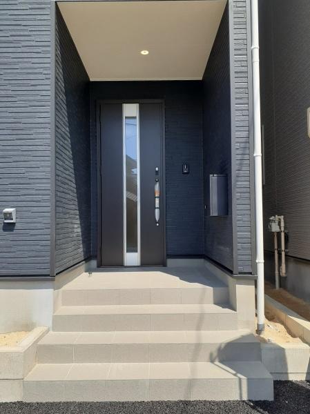 高浜市向山町第６　2号棟