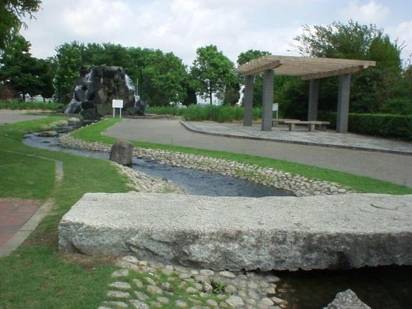 碧南市油渕町３丁目の中古一戸建て(油ヶ淵水辺公園)