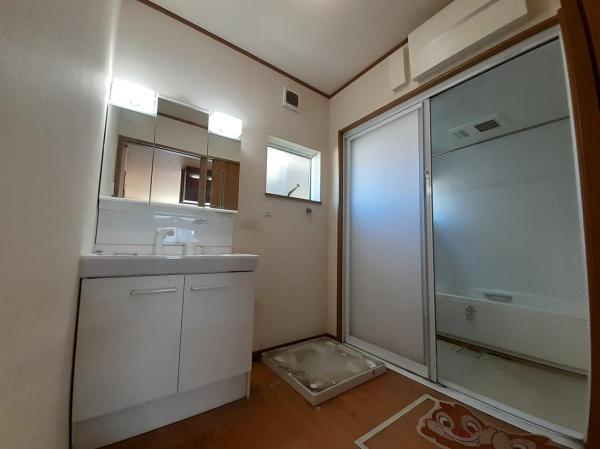 碧南市油渕町３丁目の中古一戸建て