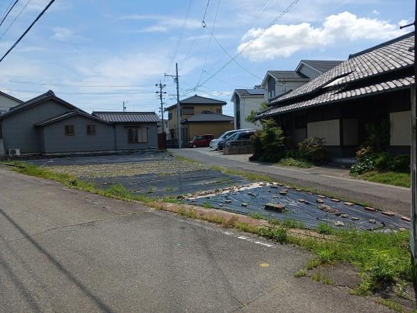 高浜市八幡町４丁目の土地