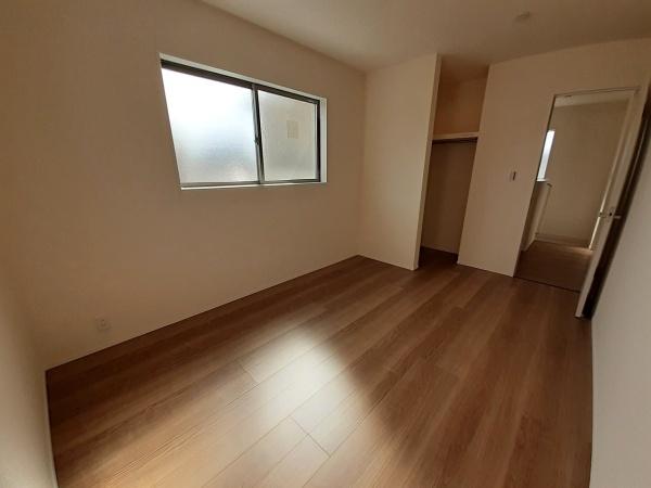 碧南市第65尾城町　１号棟