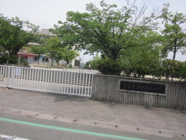 碧南市尾城町第６５　４号棟(中央小学校)