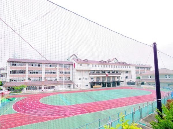 大田区東雪谷1丁目の中古一戸建て(大田区立小池小学校)
