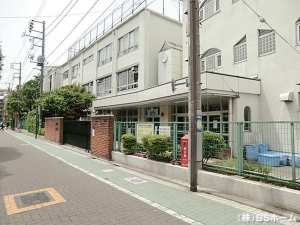 目黒区上目黒４丁目の土地(目黒区立上目黒小学校)