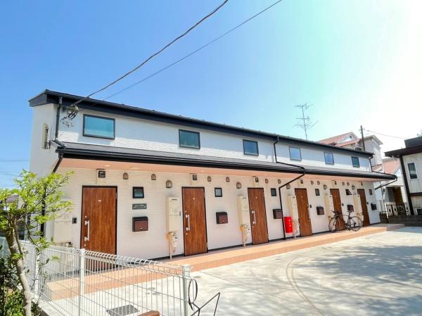 イーストヒルズ・一棟売アパート