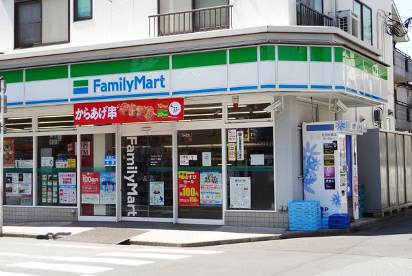 クレッセントポートブリーズ(ファミリーマート京町三丁目店)