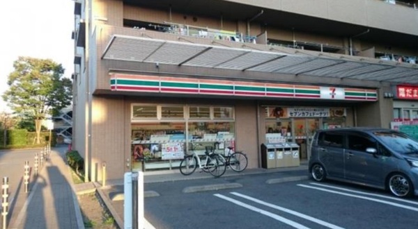 横浜市鶴見区栄町通1丁目の土地(セブンイレブン横浜平安町2丁目店)