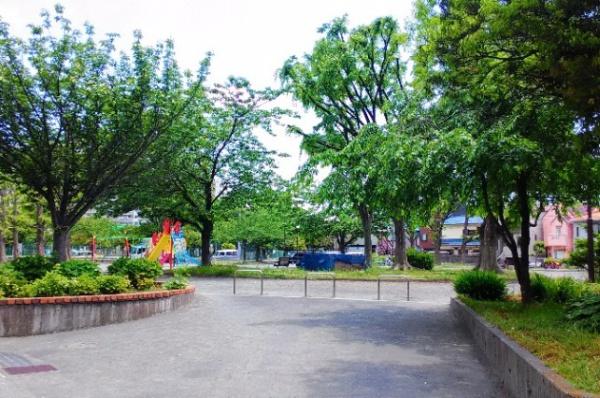 横浜市鶴見区平安町2丁目の中古一戸建て(平安公園)