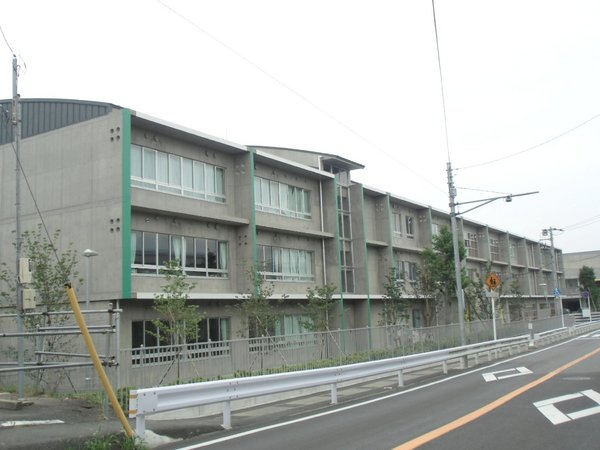 千葉市中央区仁戸名町の土地(千葉市立松ケ丘中学校)