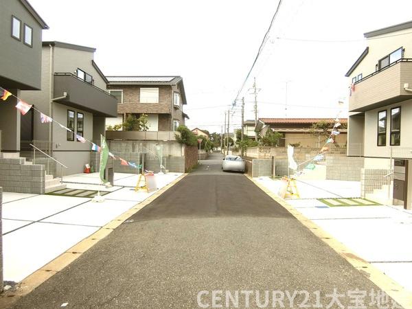 千葉市若葉区小倉台５丁目　３号棟