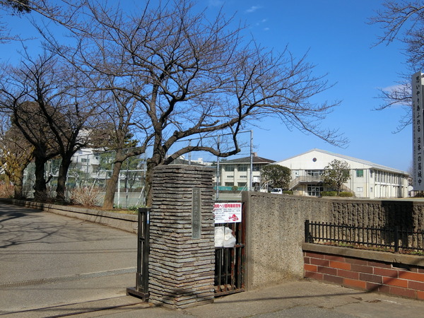 千葉市中央区旭町 2号棟(千葉市立葛城中学校)