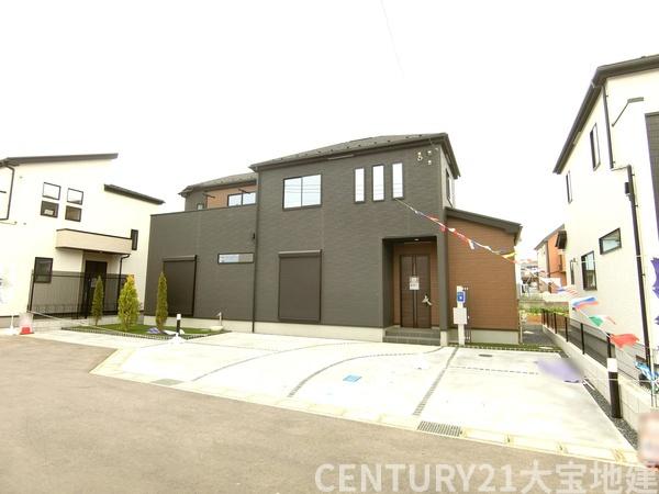 ●グラファーレ●　四街道市内黒田【２期】　３号棟