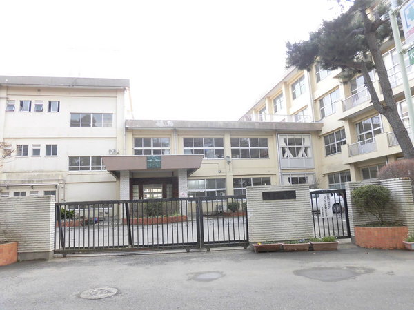 千葉市若葉区大宮台4丁目(千葉市立大宮中学校)