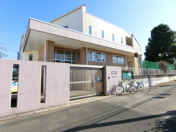 千葉市若葉区小倉町(泉幼稚園)