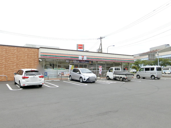 千葉市中央区塩田町　２号棟(セブンイレブン千葉塩田町店)