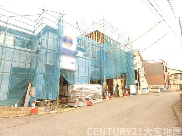 千葉市稲毛区小仲台８丁目　１号棟