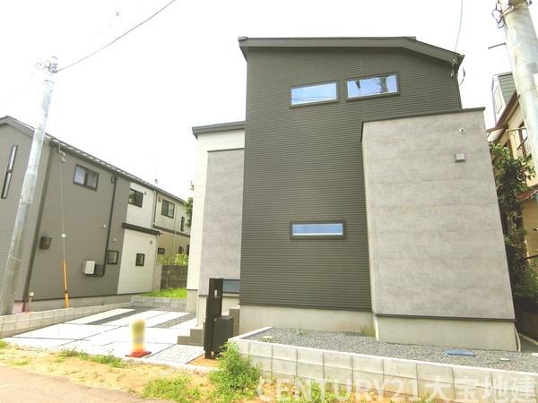 千葉市中央区葛城２丁目　２号棟