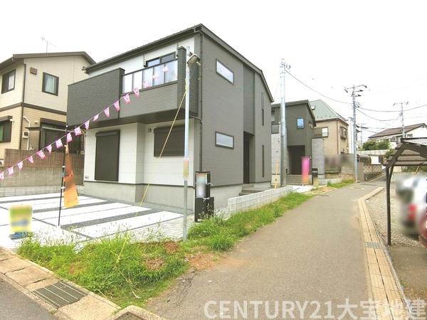 千葉市中央区葛城２丁目　２号棟