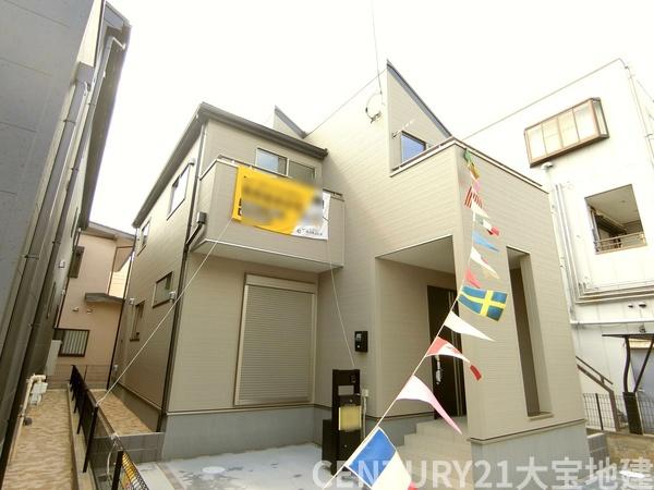千葉市若葉区千城台東１丁目　２号棟