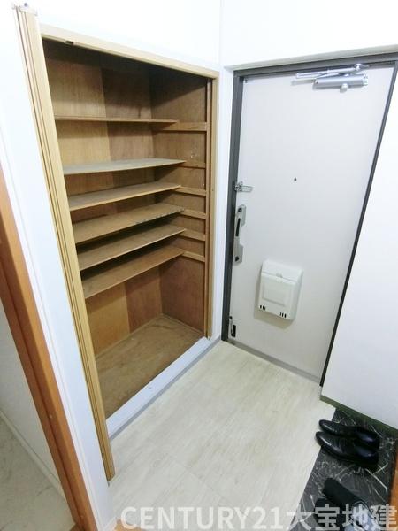 みつわ台3丁目4番住宅(玄関)