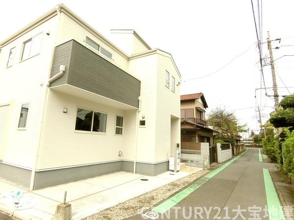 千葉市中央区亀岡町　２号棟