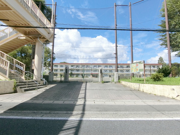 千葉市緑区誉田町１丁目【８期】　４号棟(千葉市立誉田小学校)